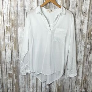 cloth & stone White Long-Sleeve V-Neck Button-Down Tunic